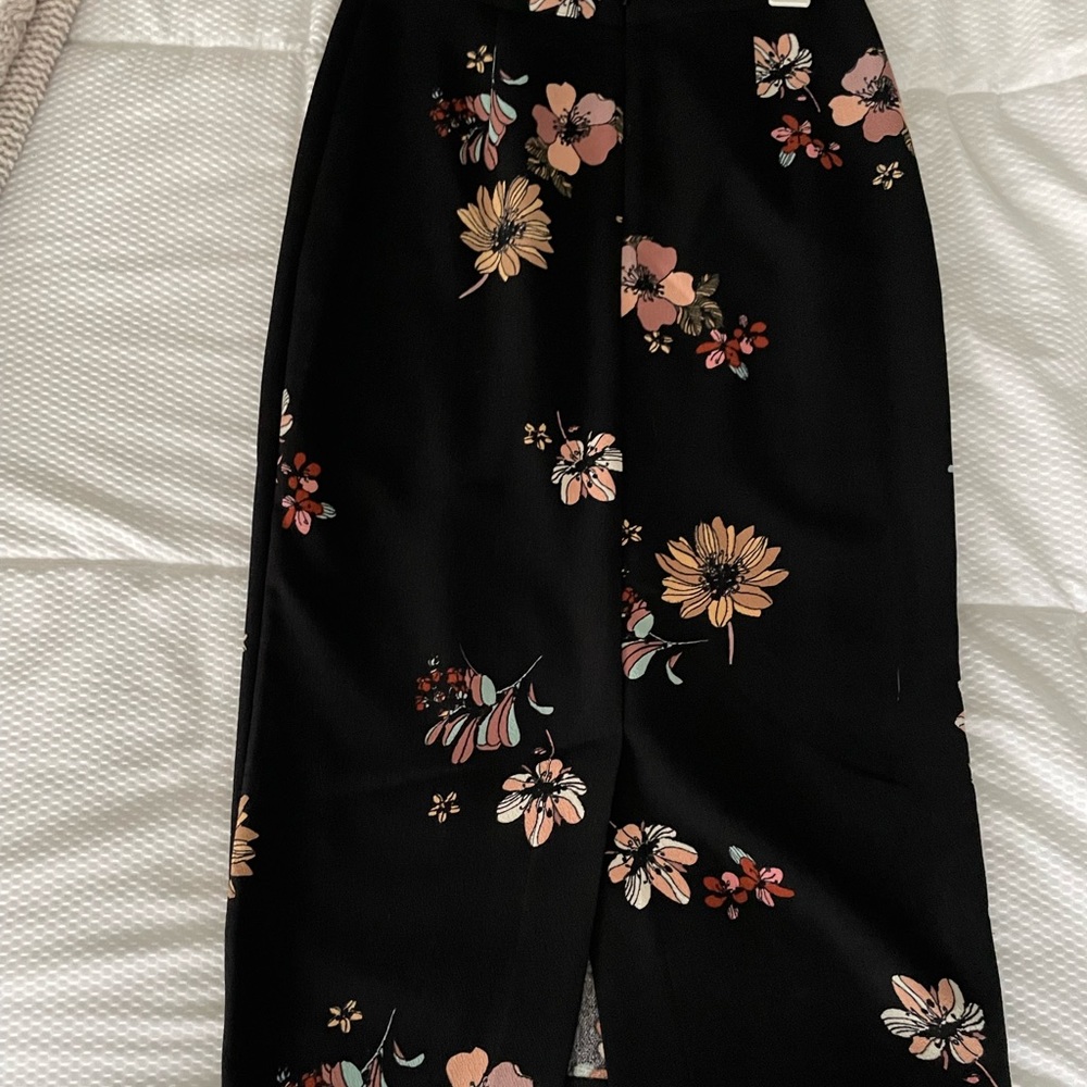 Floral midi skirt - Picture 5 of 8